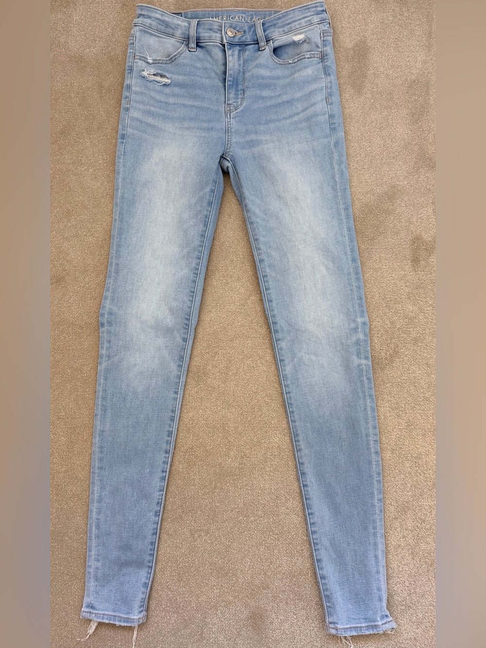 American Eagle Outfitters Light Blue Women’s Skinny Jeans